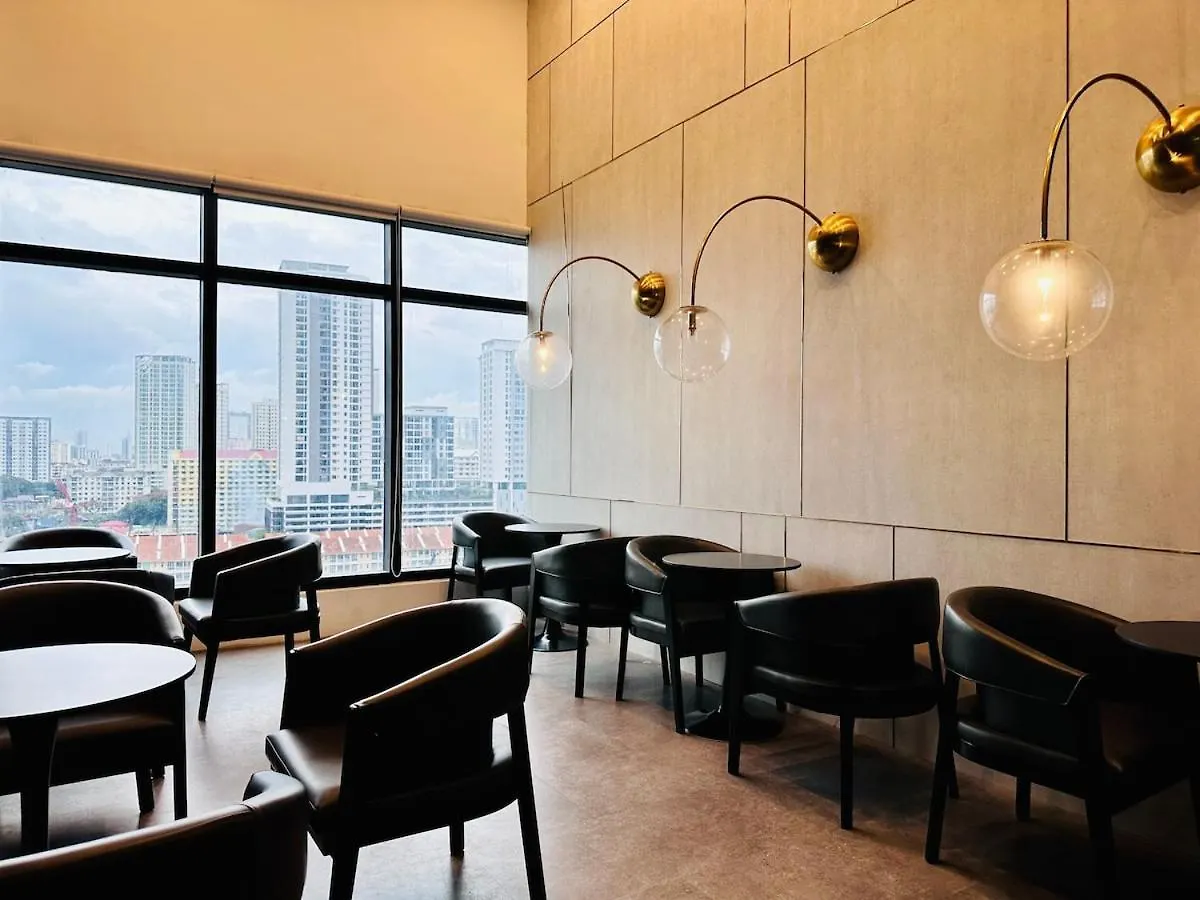 3Br-2Bath-Sea & City View New Condo In Georgetown 10Pax Апартаменты Джорджтаун