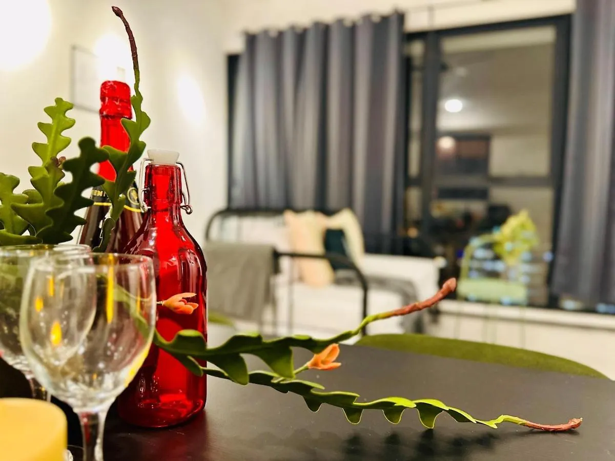 3Br-2Bath-Sea & City View New Condo In Georgetown 10Pax Малайзия