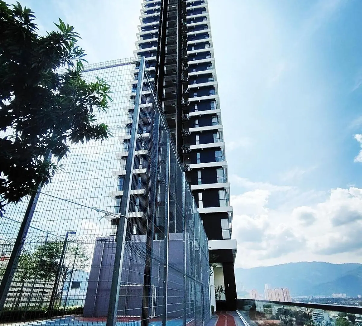 Апартаменты 3Br-2Bath-Sea & City View New Condo In Georgetown 10Pax